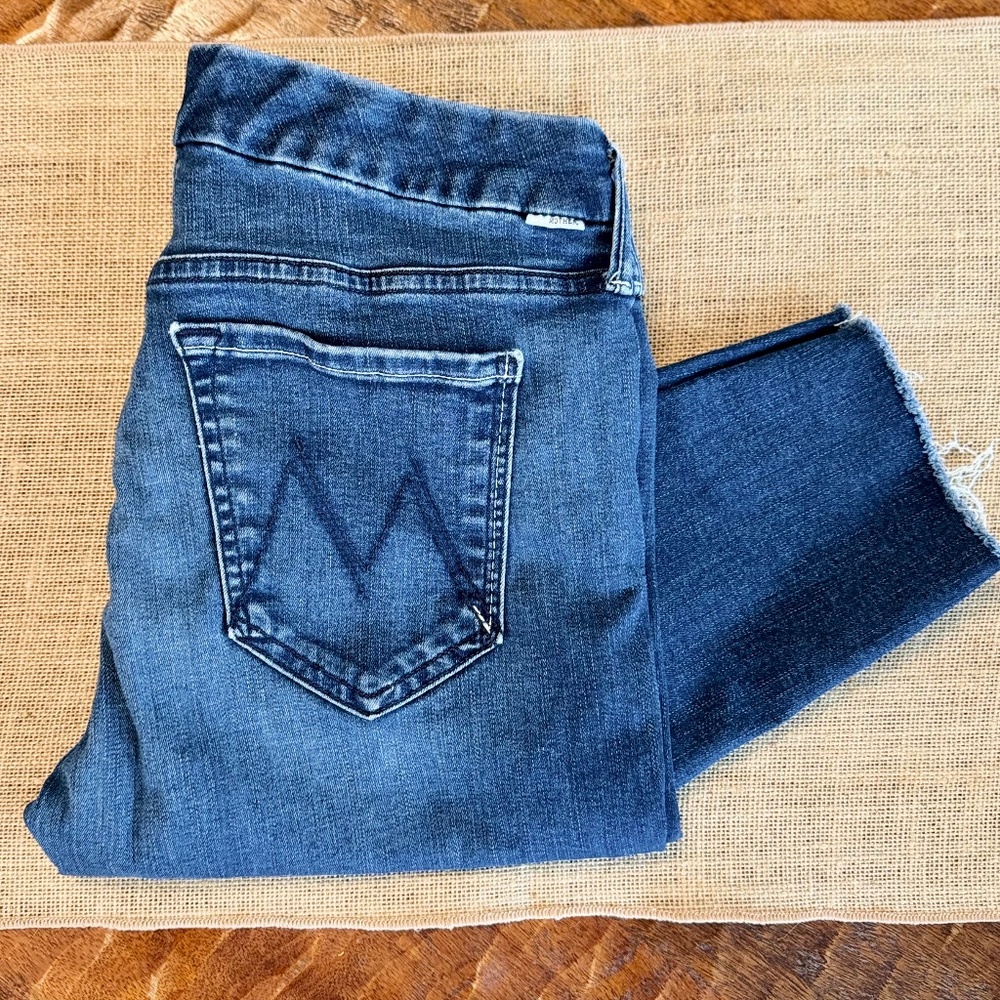 MOTHER • The Looker Ankle Fray • sz 28